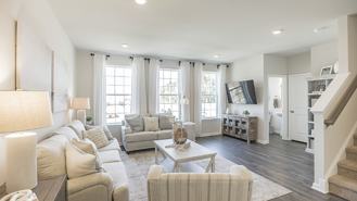 527 N Palace Dr - Photo 1 of 1