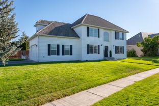 305 E Inglewood Dr - Photo 1 of 1