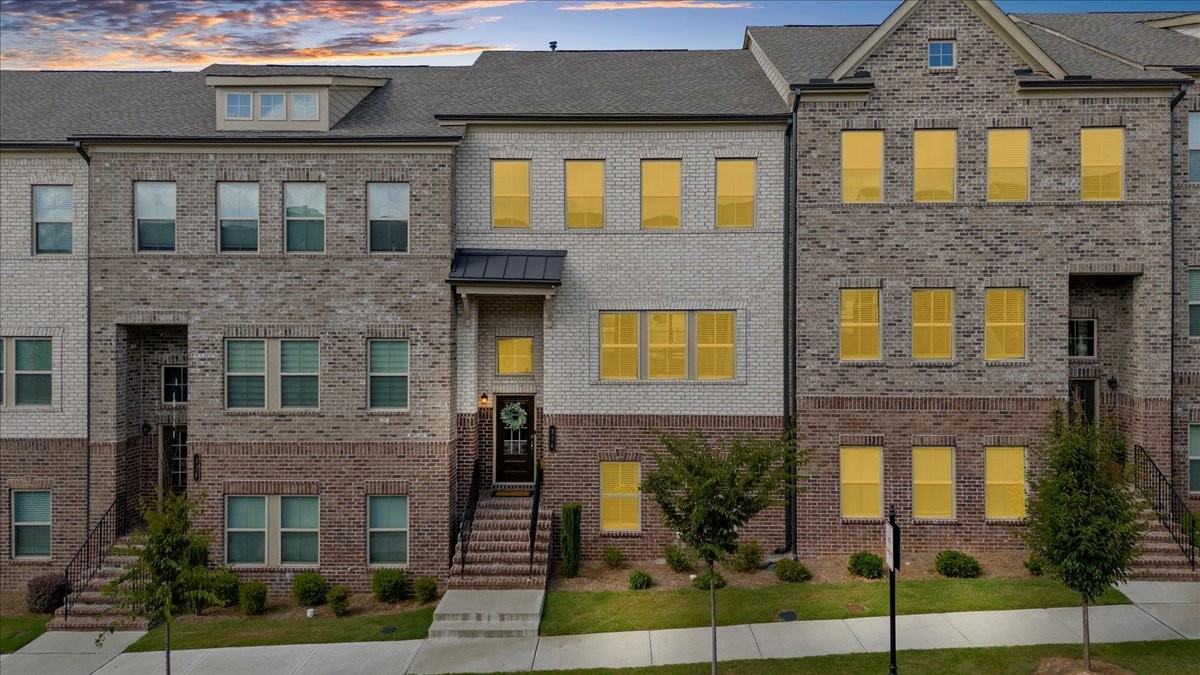 324 Commons Ave #324 - Photo 4 of 29