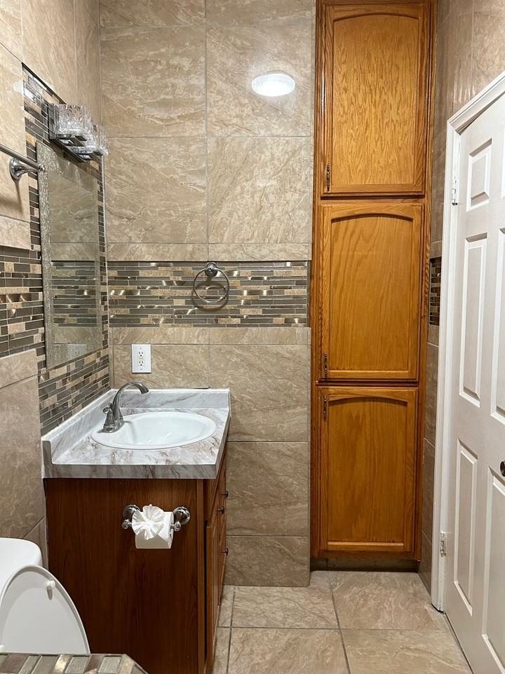 1104 W Vulcan Ave - Photo 7 of 15