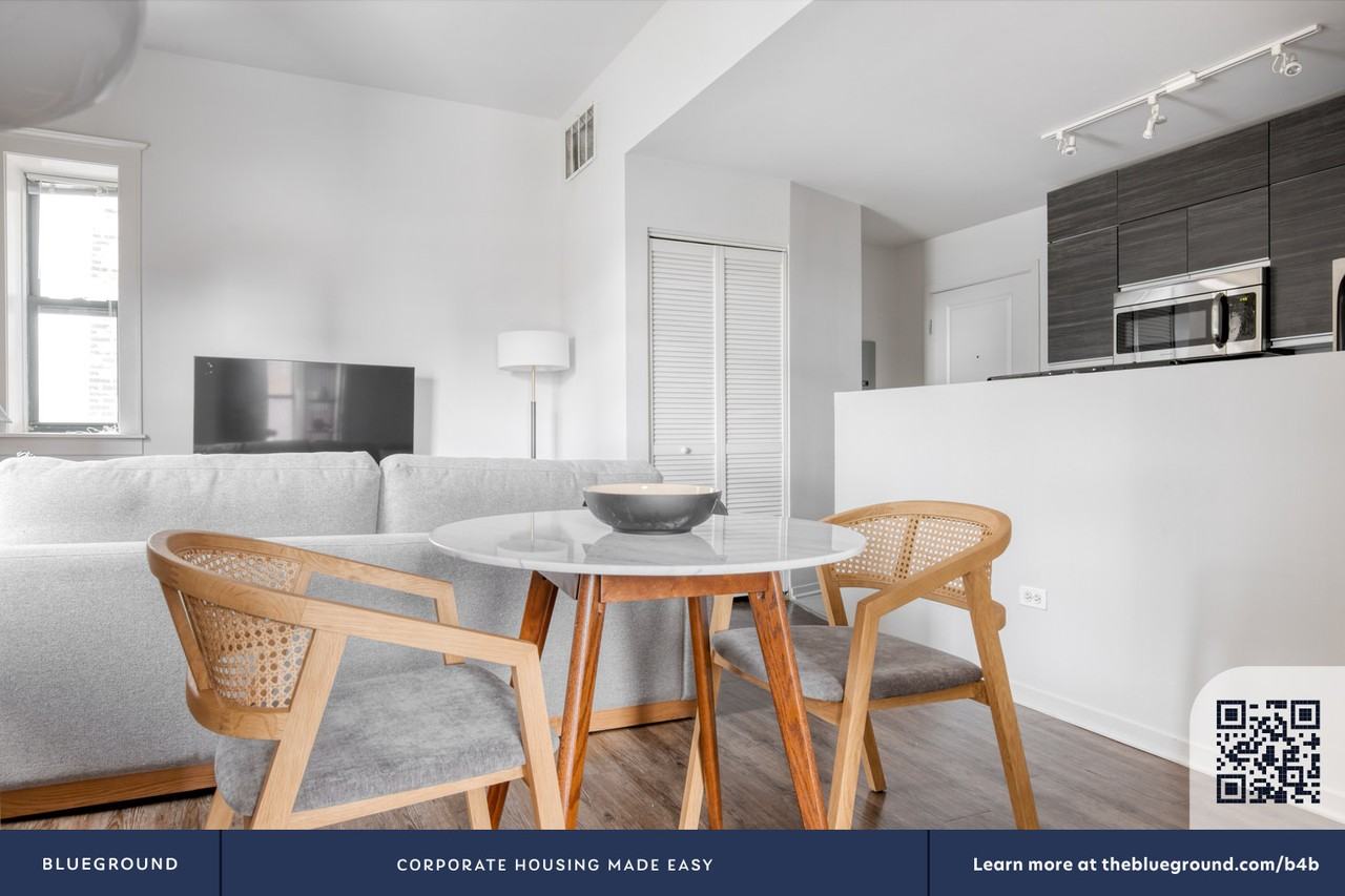 30 East Roosevelt Road - Photo 6 of 20