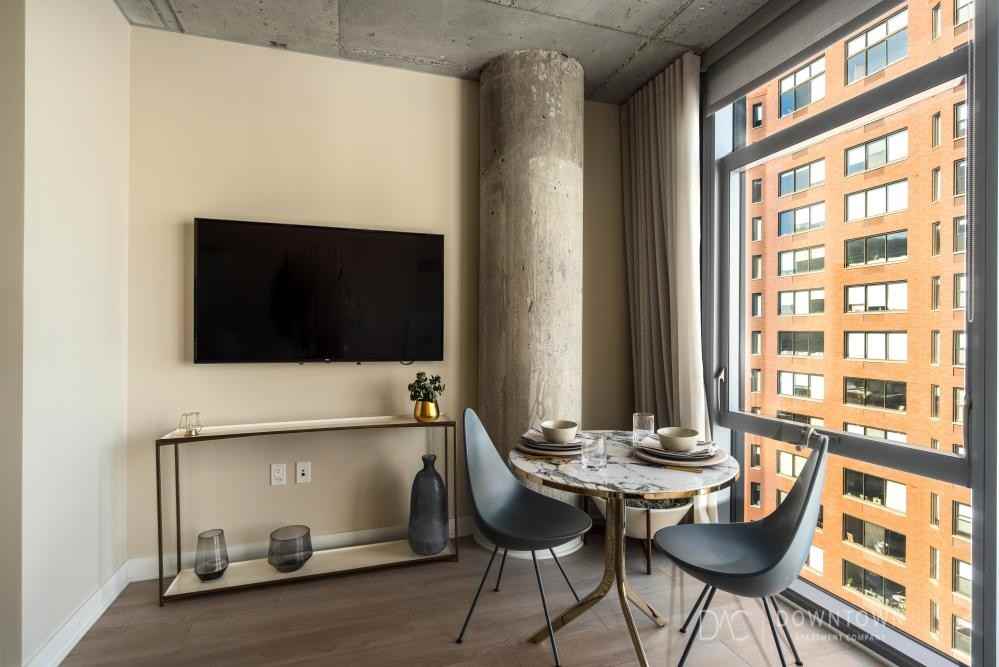 433 North Wells Street - Photo 6 of 10