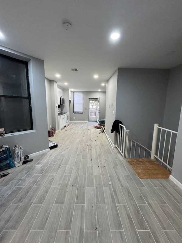 224 48th St - Photo 3 of 20
