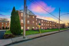 Walnut Chestnut Apartments - Photo 1 of 1