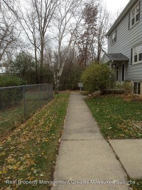 228 Wolf Dr - Photo 3 of 26
