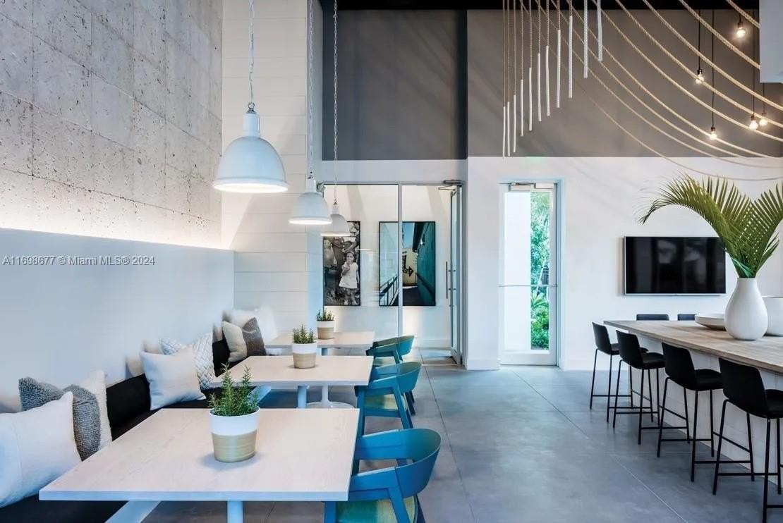 1919 Se 10th Ave #2121 - Photo 3 of 35