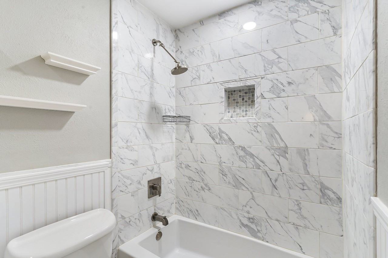 Norman Dr - Photo 6 of 18