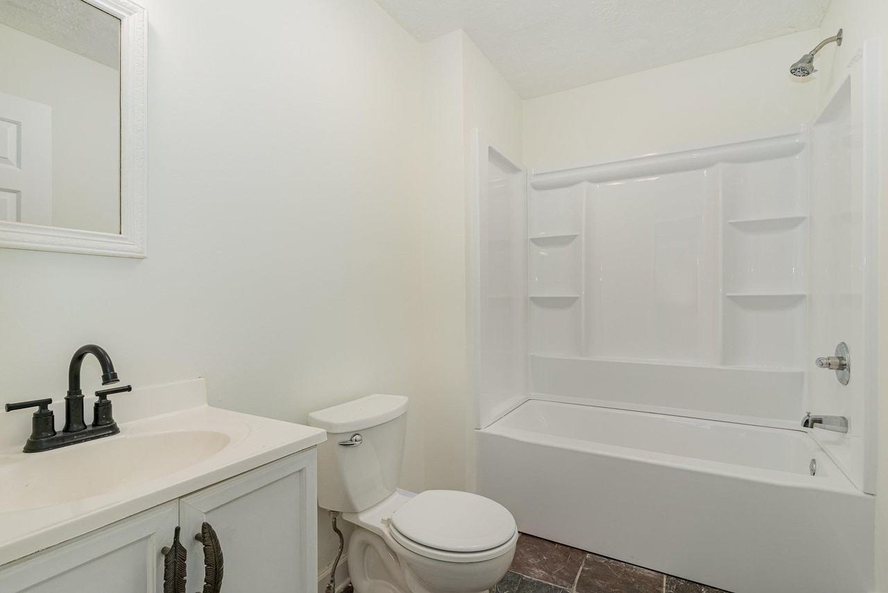 Bluewater Dr - Photo 2 of 7