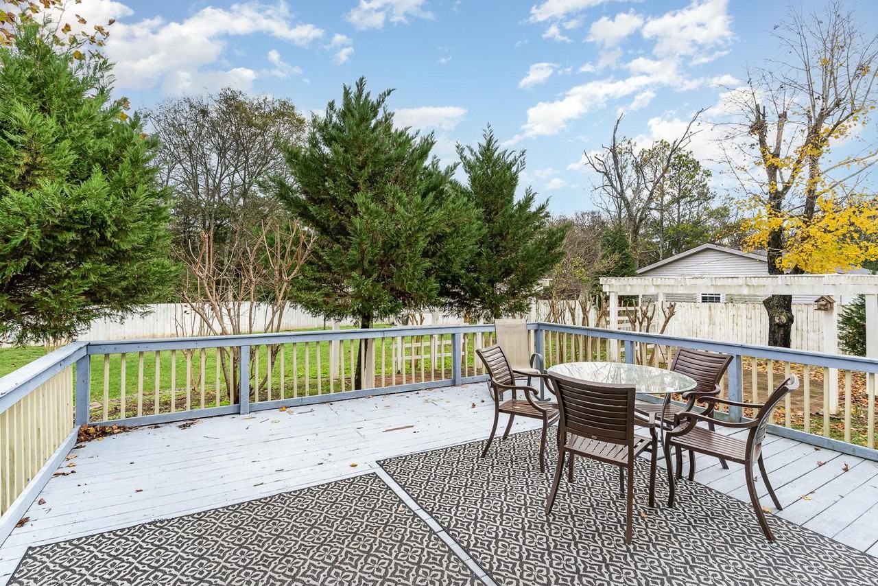 Bluewater Dr - Photo 5 of 7