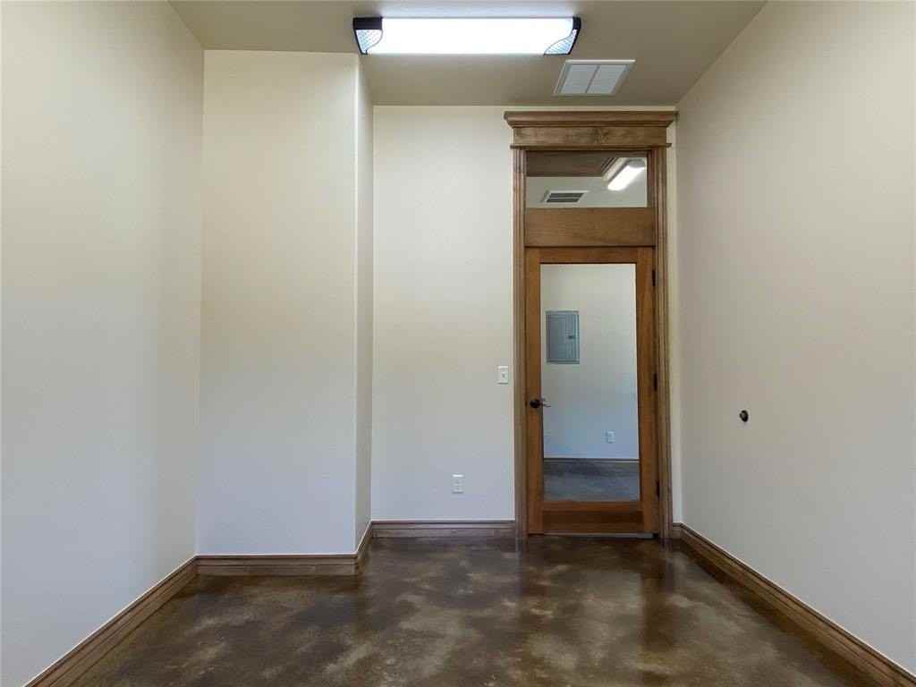 5706 Nw 130th St #300 - Photo 7 of 8