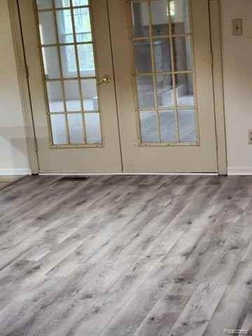 8618 Robinwood Cir - Photo 4 of 7