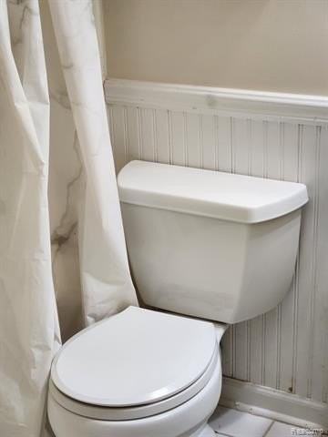 8618 Robinwood Cir - Photo 5 of 7