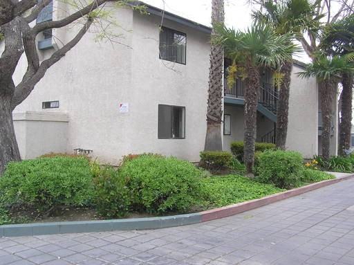 613 W Pleasant Valley Rd #4 - Photo 3 of 7