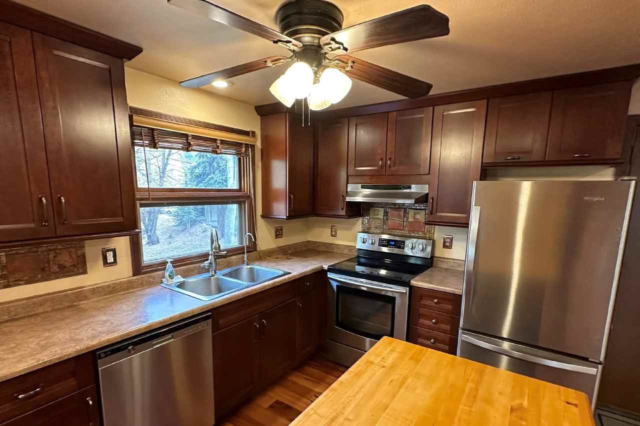 4865 Silver Spruce Ln - Photo 3 of 10
