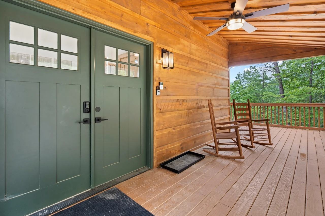 170 Jergenson Ln - Photo 3 of 26