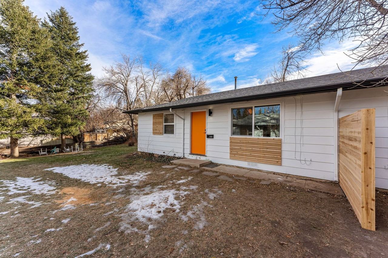 1230 Jay St - Photo 2 of 26