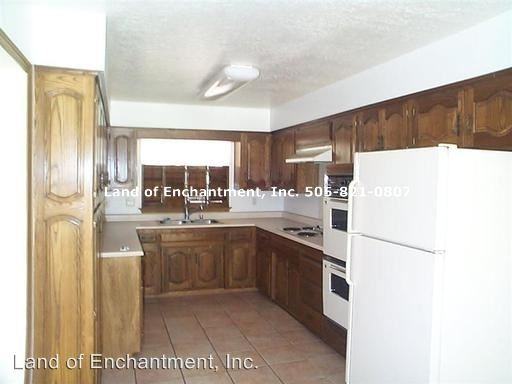 4710 Cedarbrook Ct NE - Photo 3 of 16