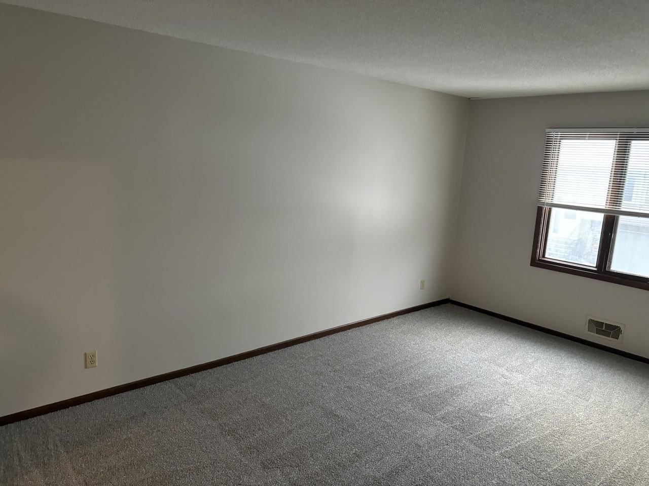 4631 1/2 Penkwe Way - Photo 3 of 12