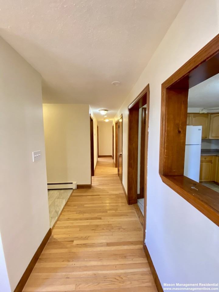 42 Loomis St #39 - Photo 3 of 14