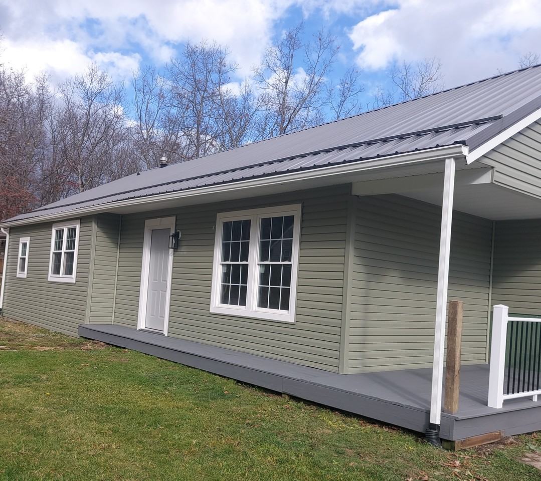 109 C St - Photo 2 of 16