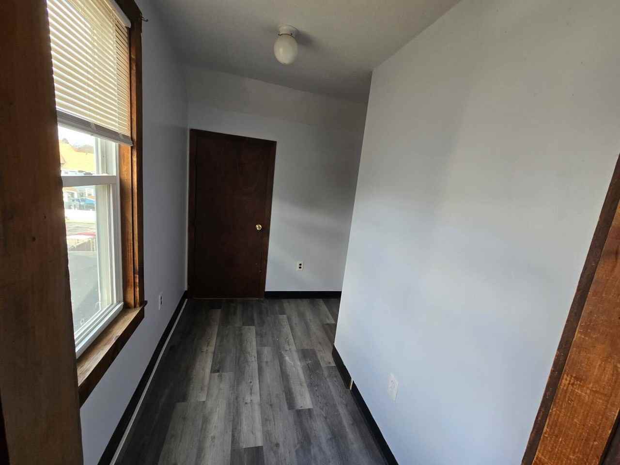 16 Union St - Photo 3 of 7