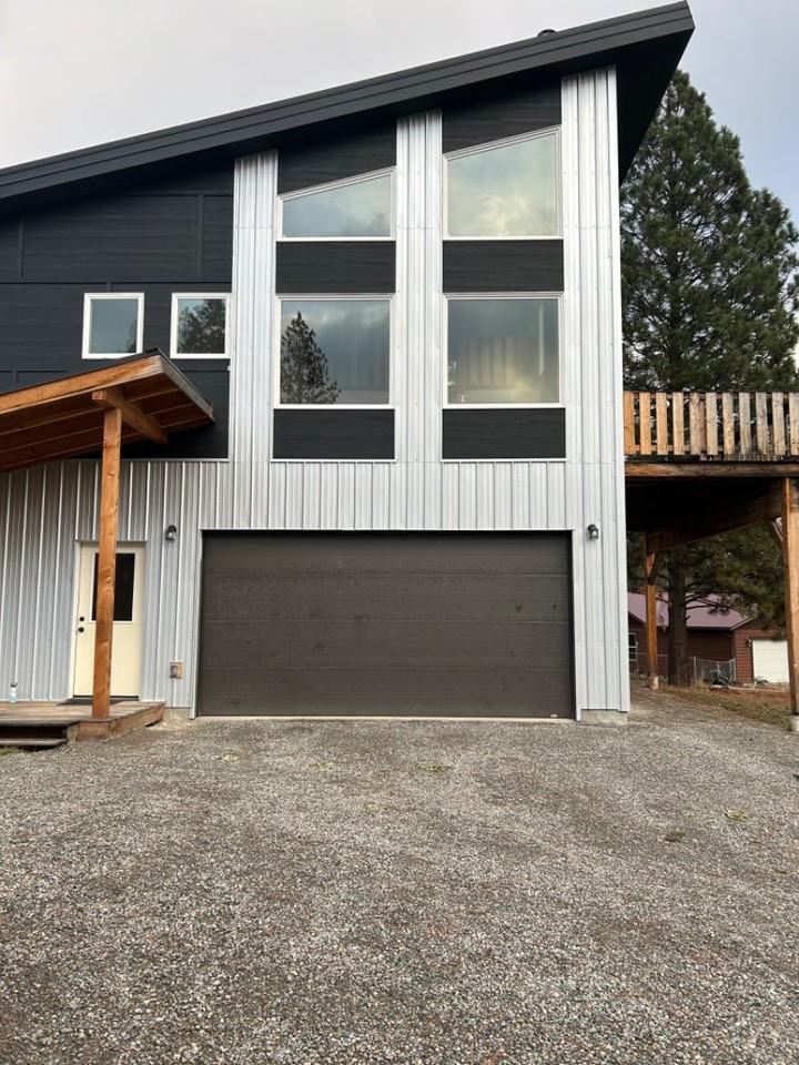 519 Grizzly Dr - Photo 2 of 10