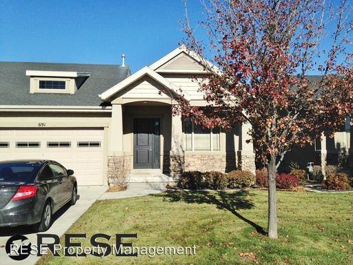 691 E 1600 S St - Photo 2 of 19