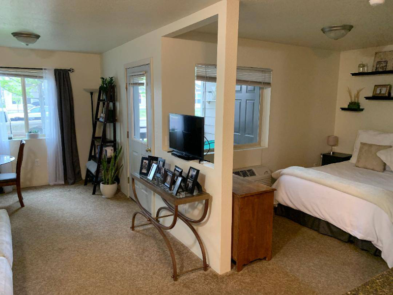 741 W Sussex Ave #7 - Photo 4 of 5