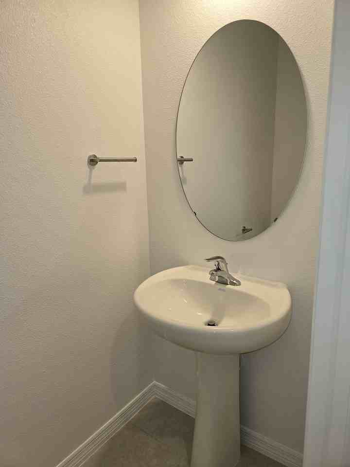 10824 Fowlers Bluff Ct - Photo 5 of 19