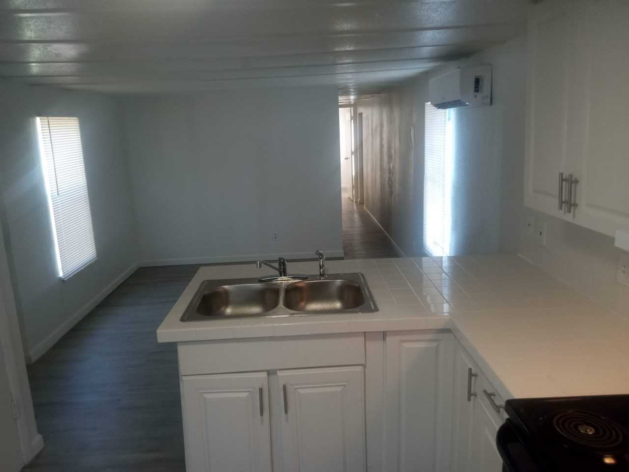 5862 Se 86th Blvd #NA - Photo 3 of 20