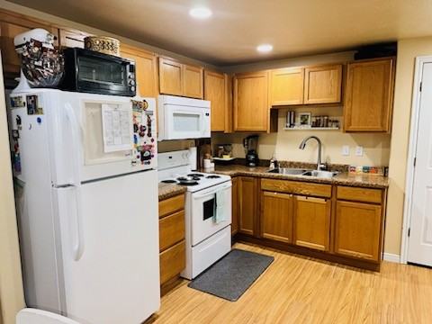 7027 W Dalmatian St #BS - Photo 6 of 8