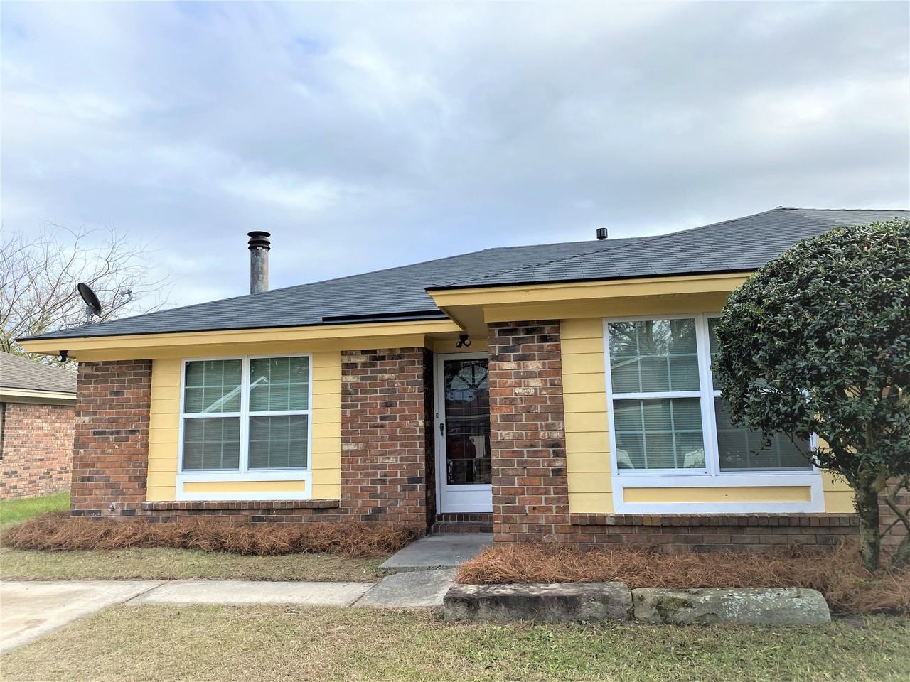 4 Peach Blossom Ct #HOME - Photo 3 of 29