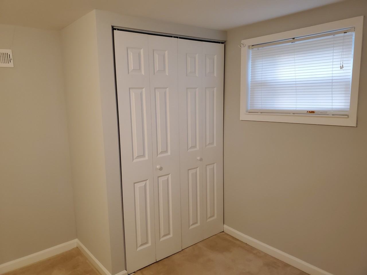 3204 Beechcraft Dr - Photo 6 of 11