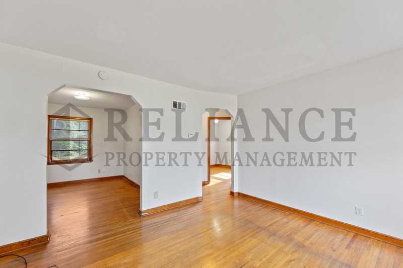 1780 N Old Manor Rd - Photo 4 of 17