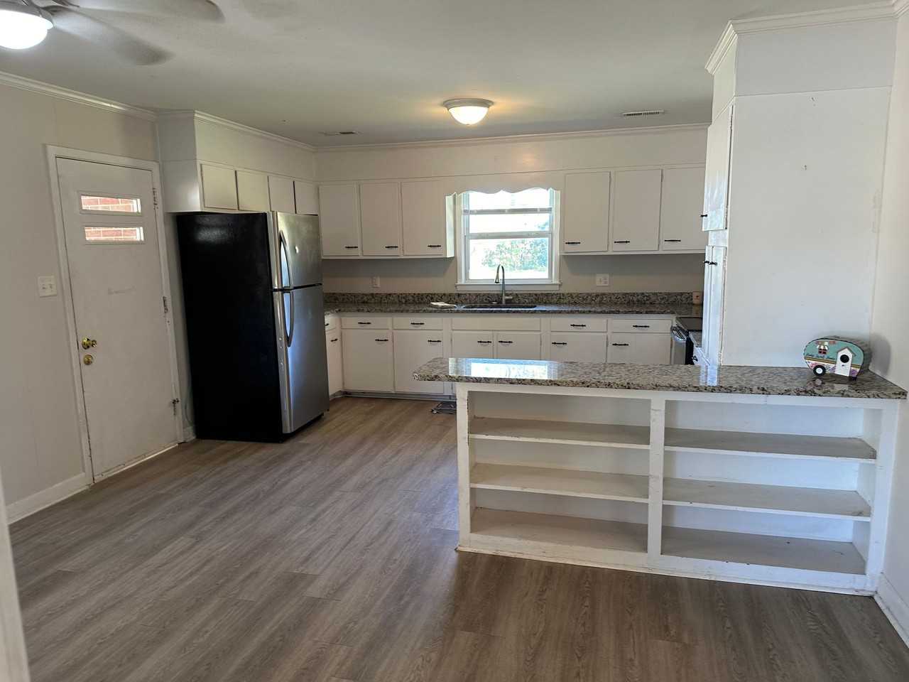 91 Holland Drive - Photo 3 of 13