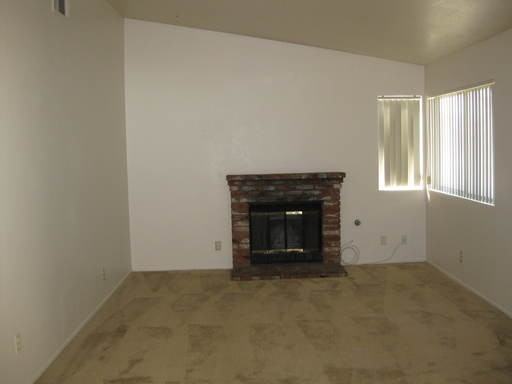 43716 La Paz Ln - Photo 3 of 4