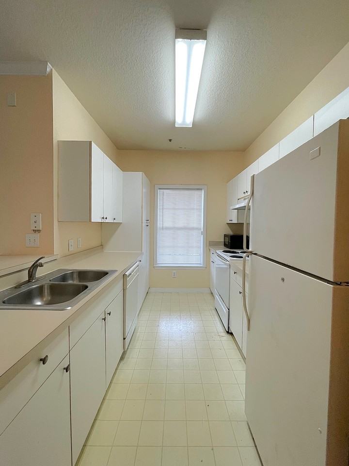 Mosaic At Millenia - 2339 - Photo 3 of 30