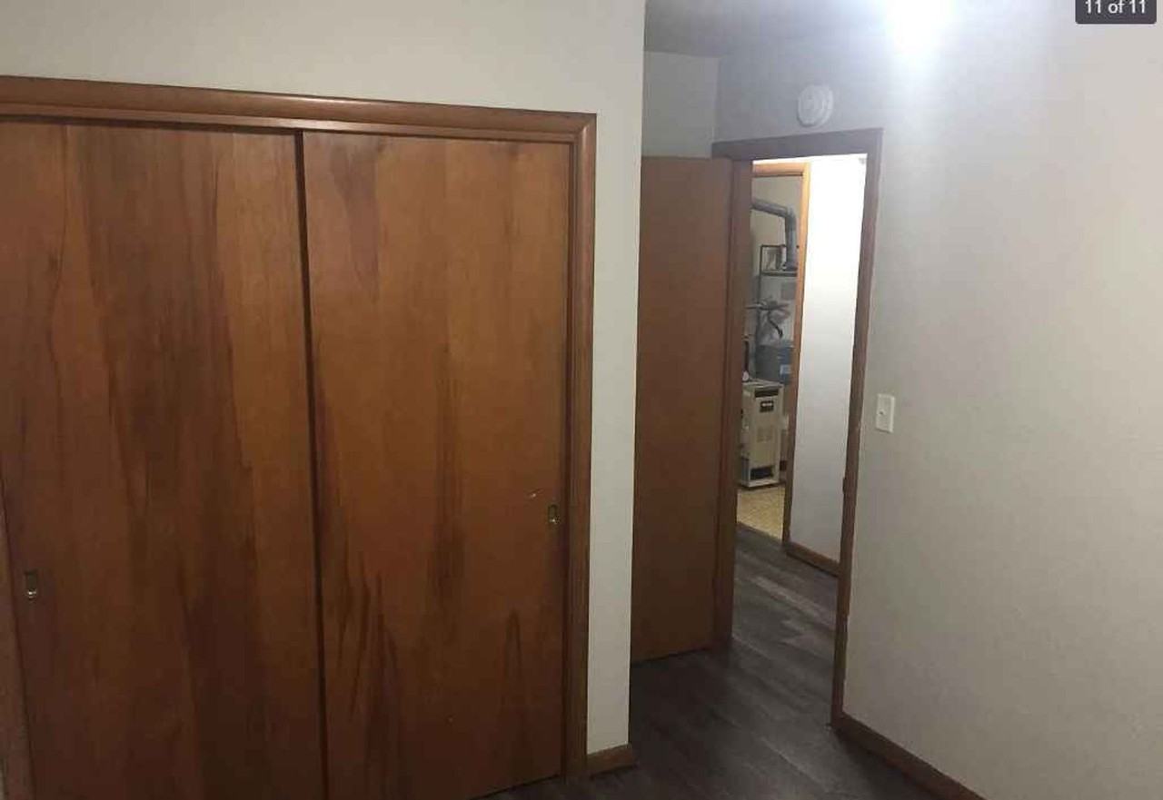 2 BR/1 bath Duplex - Photo 6 of 11