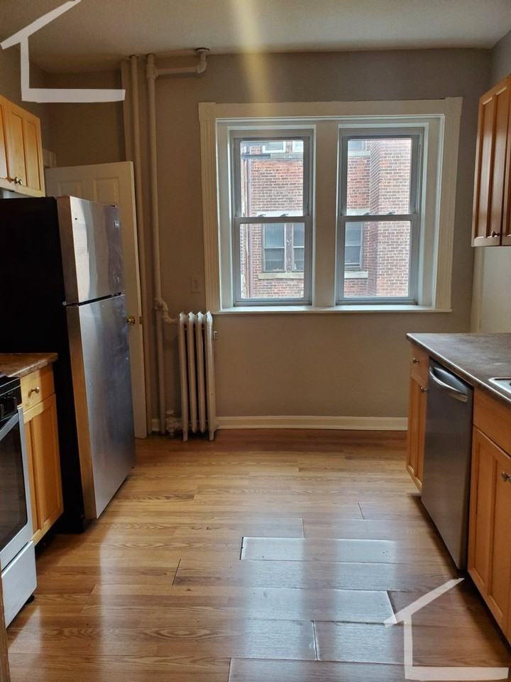 14 Glenville Ave - Photo 7 of 20