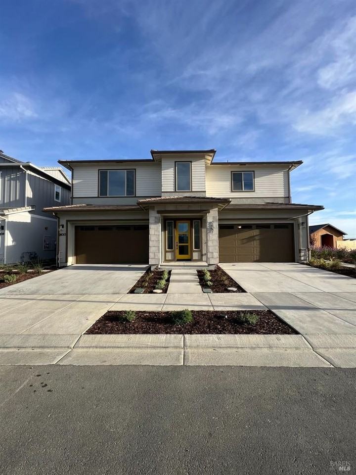 2402 Shore Vis - Photo 4 of 40