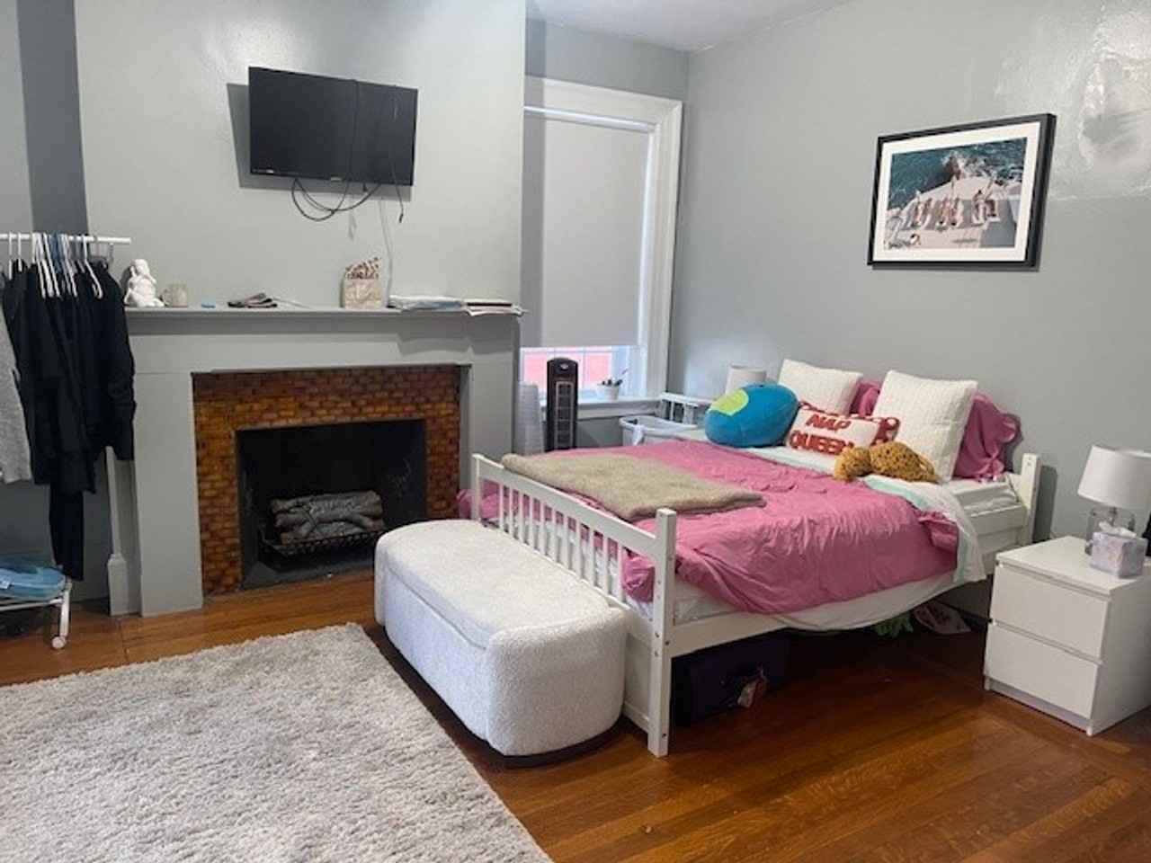 174 Naples Rd - Photo 4 of 16