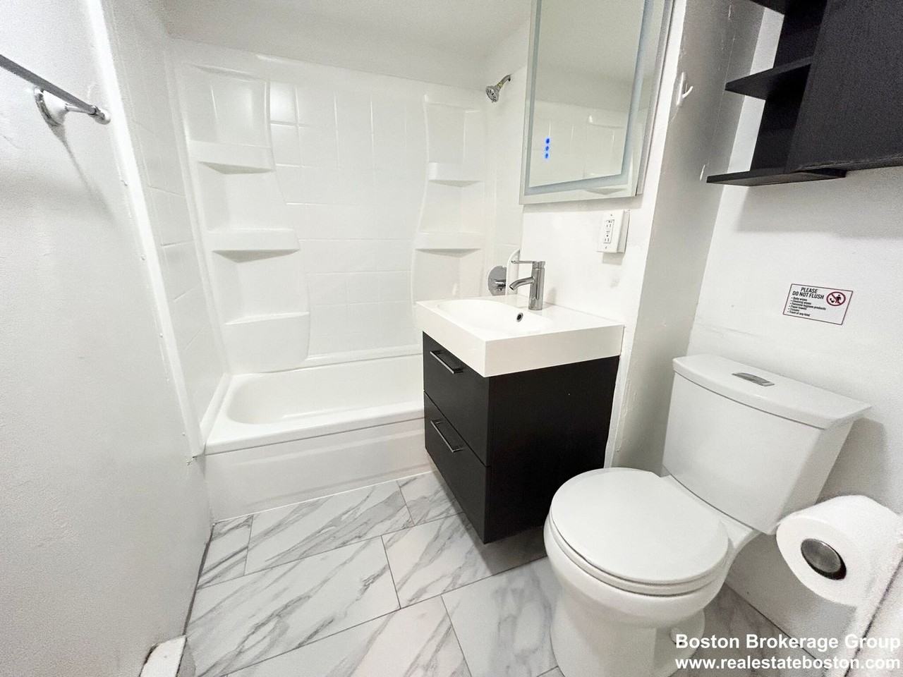 14 Warwick St - Photo 6 of 7