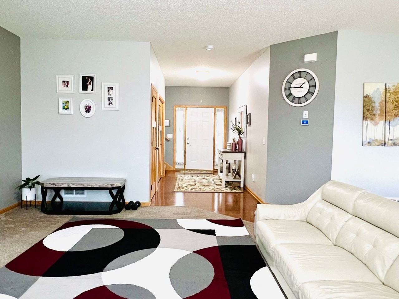 3435 124th Cir Ne - Photo 3 of 32