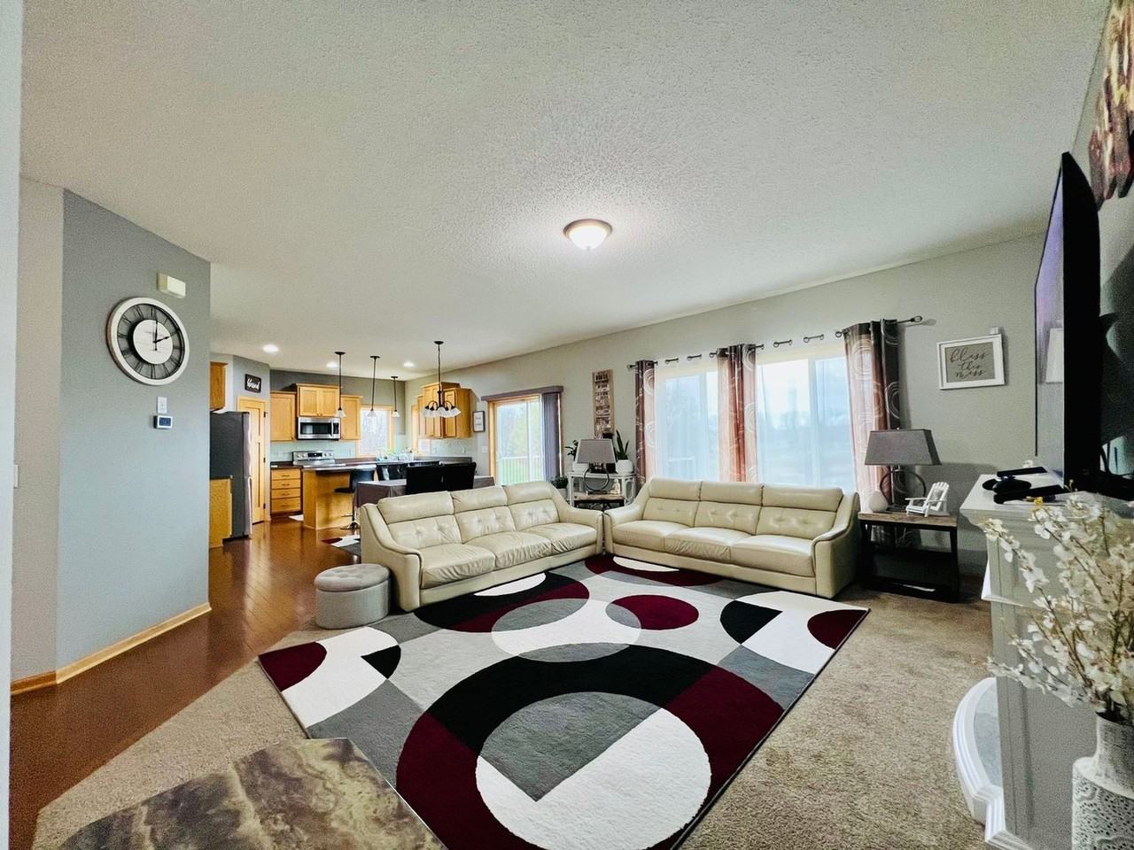 3435 124th Cir Ne - Photo 5 of 32