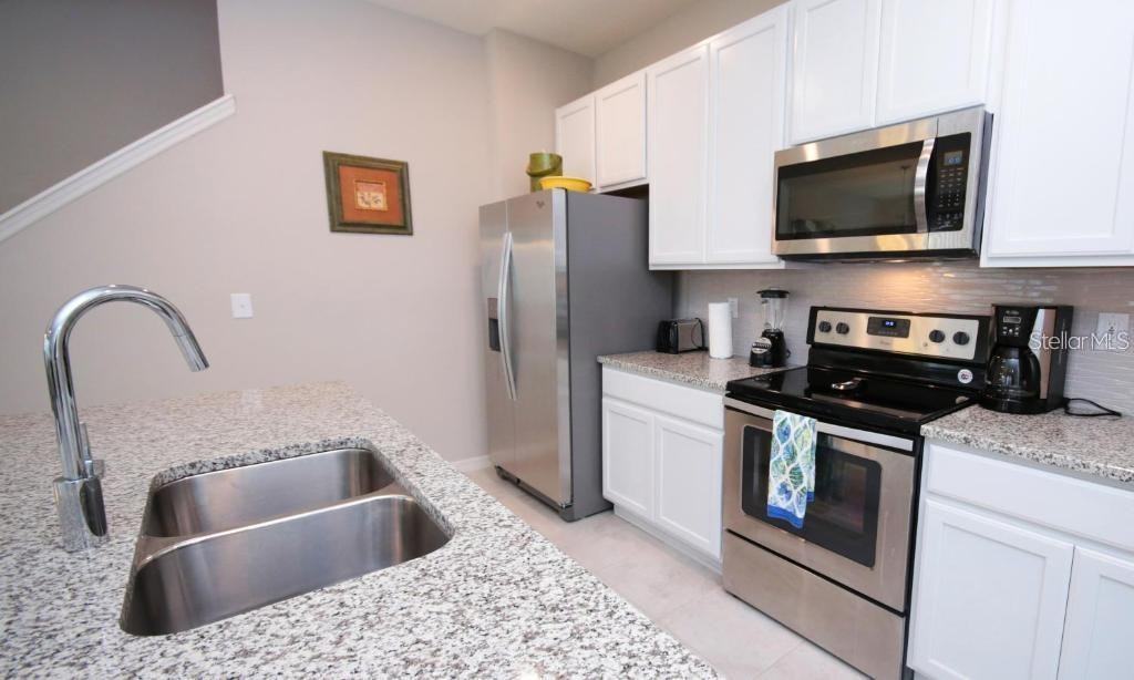 5127 Crown Haven Dr #5127 - Photo 3 of 14