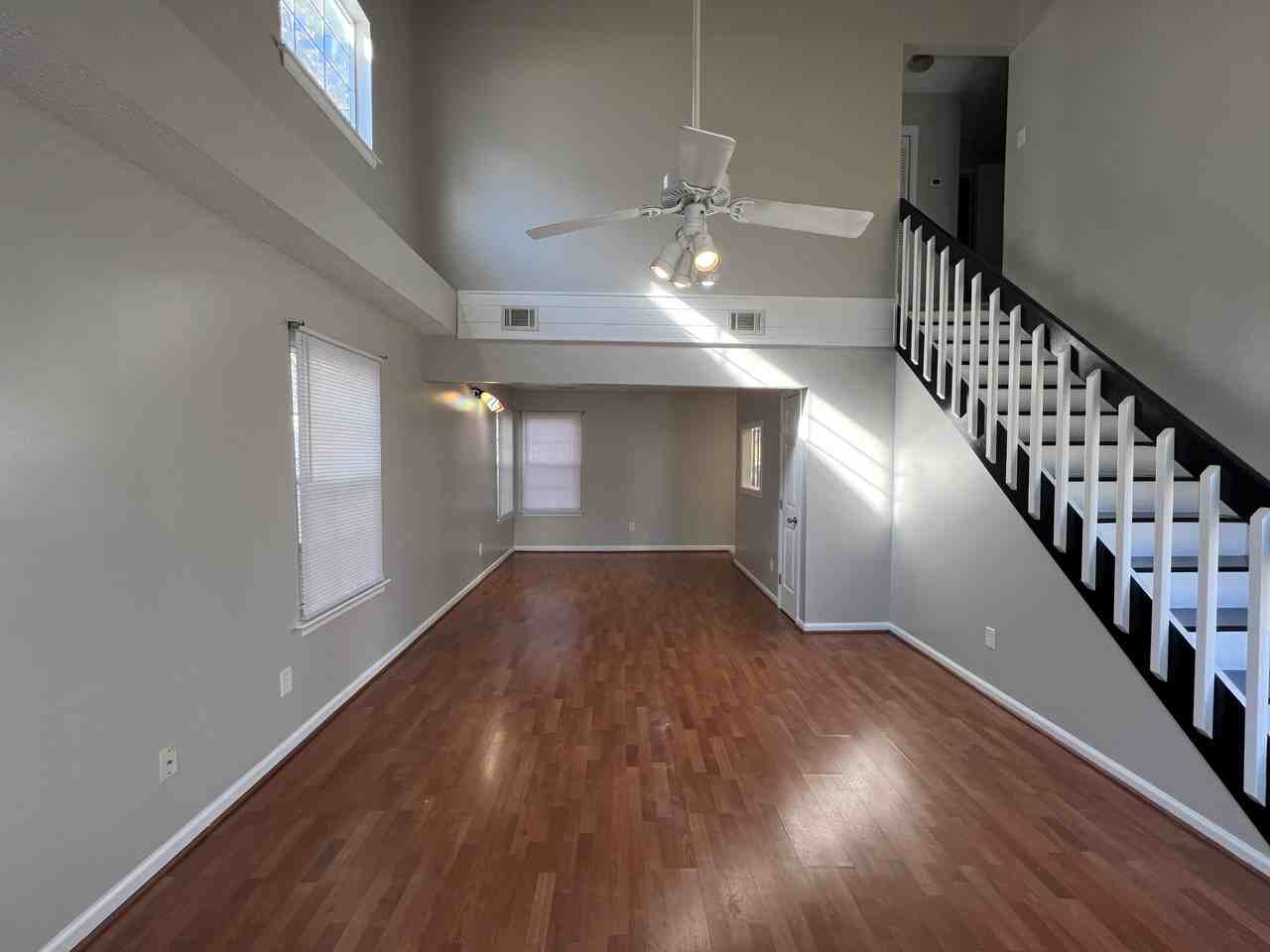 187 Lees Mill Dr #NA - Photo 3 of 17
