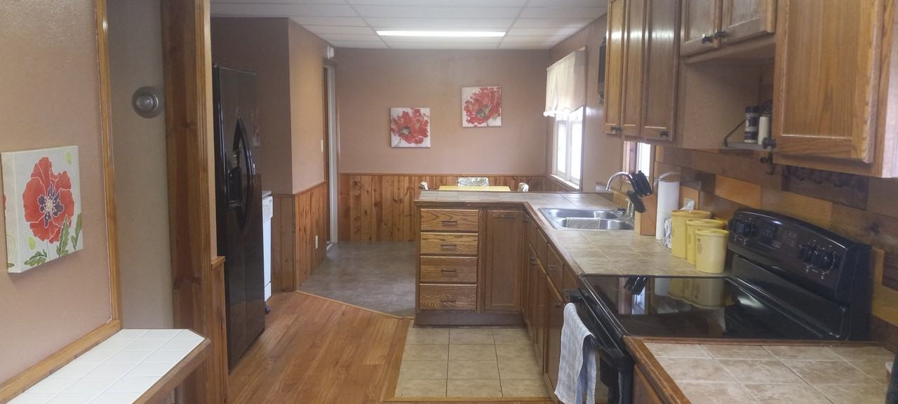 503 2nd St W #NA - Photo 3 of 20