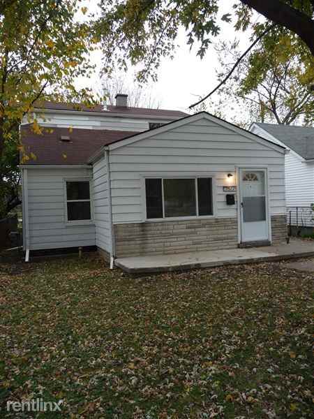 7577 Westminster Ave - Photo 2 of 30