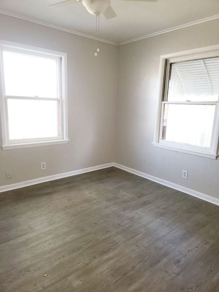 3120 N Hartford Pl - Photo 5 of 7