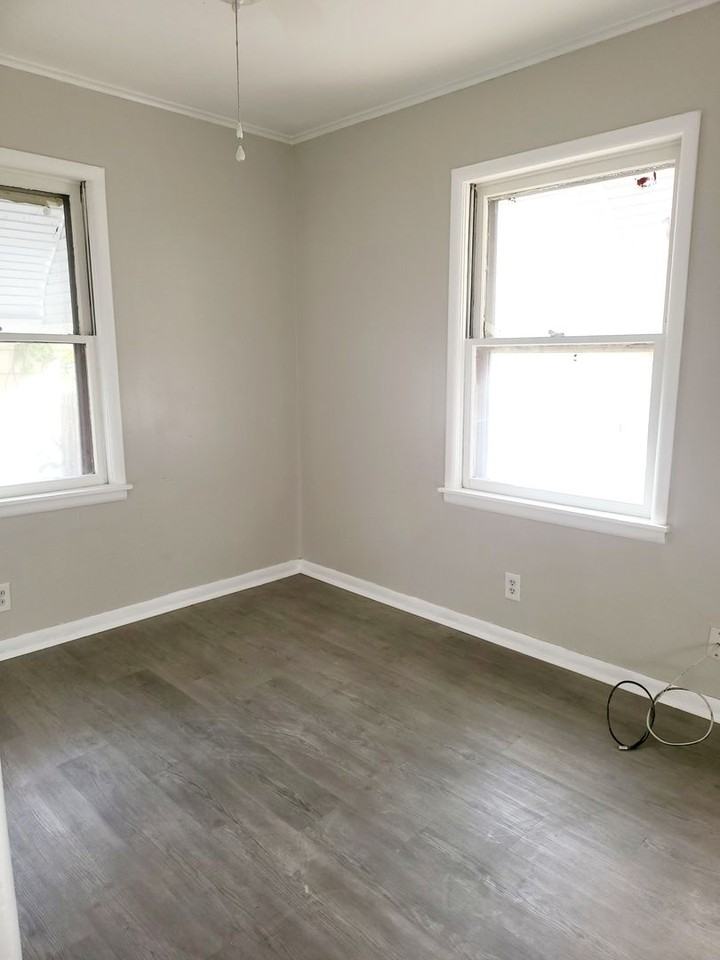 3120 N Hartford Pl - Photo 6 of 7